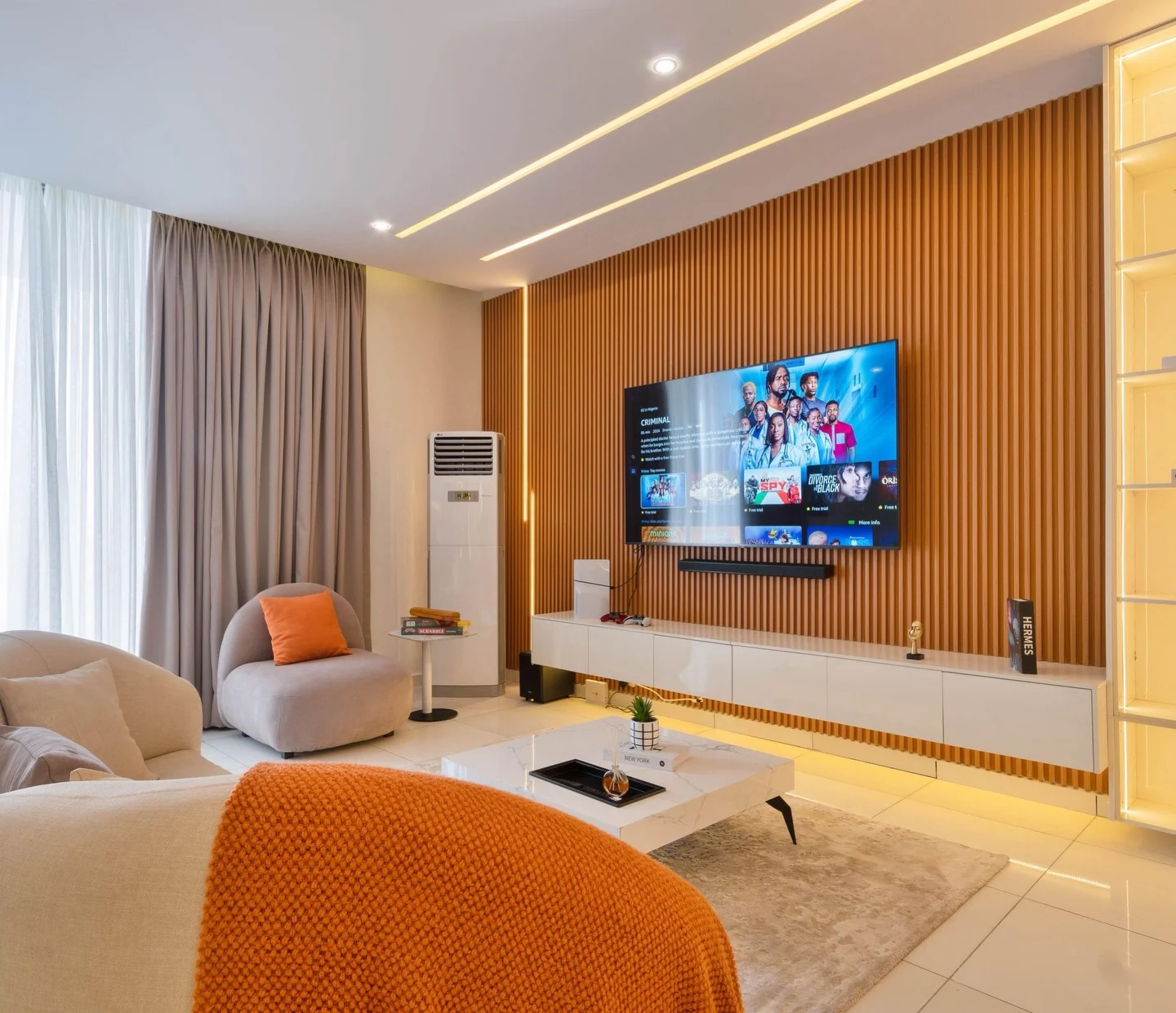 Nifty Skyline Penthouse