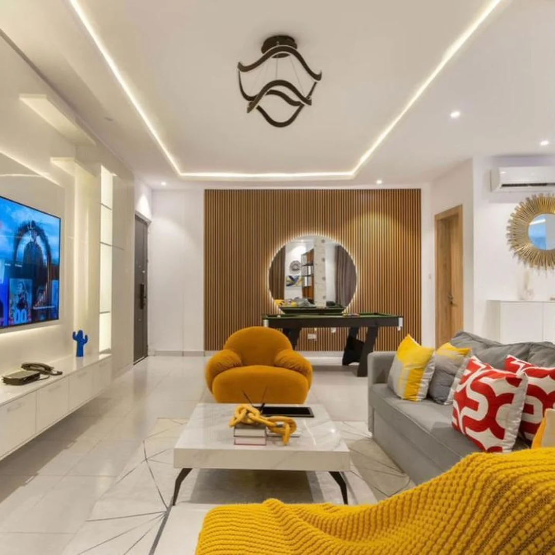 Zenith Pent Suite